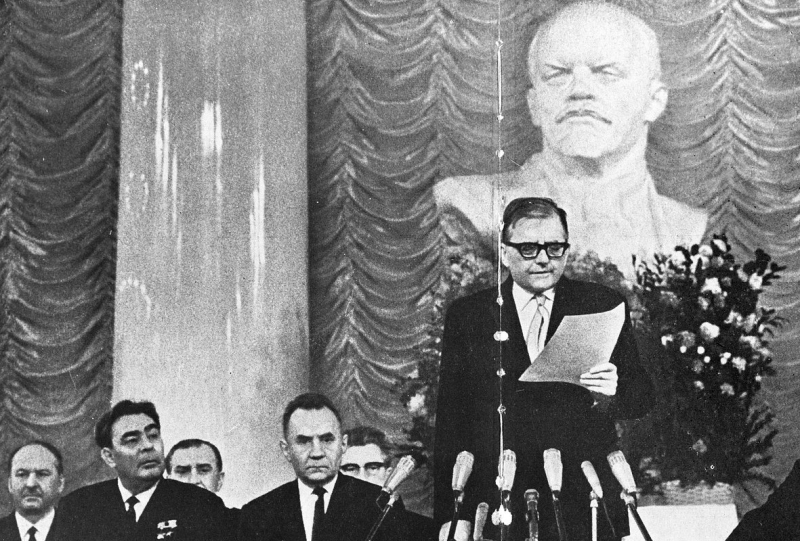 «Сенсационная новость». 50 лет назад власти попытались скрыть кончину Шостаковича от советских граждан. Кто нарушил эту тайну?