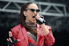 Бузова заявила о желании поучаствовать в «Интервидении»