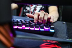 Игра-вирус в Steam похитила сотни тысяч долларов