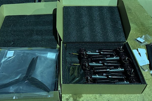 Мужчина привез в Россию 34 беспилотника