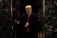 Трамп резко поднял тарифы на некоторые товары