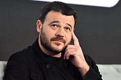 Агаларов оказался должником