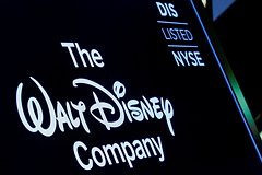 Disney обвинили в пропаганде традиционных ценностей