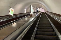 Жителей Киева предупредили о риске приостановки работы метро